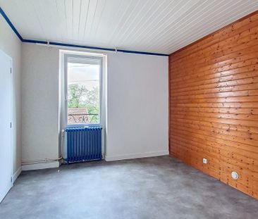 Location Maison 6 pièces 189m² CAGNAC LES MINES 81130 - Photo 6