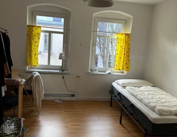 WohlfÃ¼hlwohnung mit EinbaukÃ¼che in ruhiger Lage!!! - Photo 1