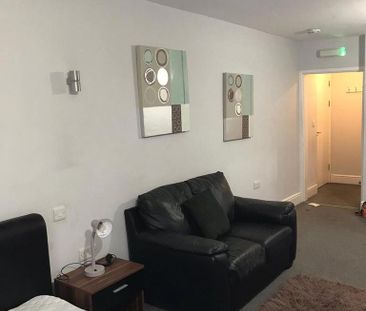 Flat share to rent - Photo 2