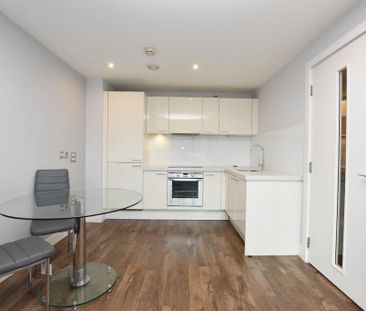 1 bedroom apartment to rent - Photo 3