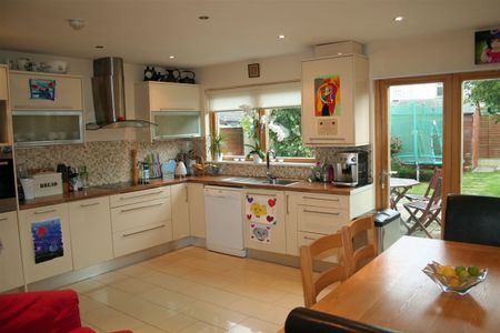 7 O'Connell Gardens, Bath Avenue, Dublin 4, Sandymount, Dublin 4, D04 E7P1 - Photo 4