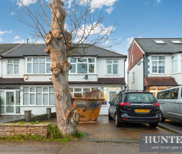 Henley Avenue, North Cheam , SM3 9SA - Photo 6