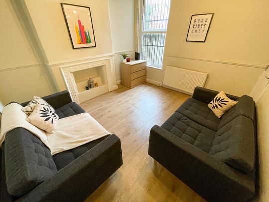 4 bedroom house to rent - Photo 1