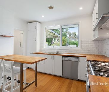 3 Thompson Street, Watsonia - Photo 2