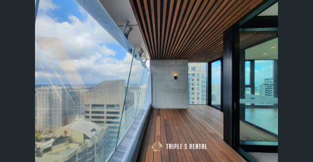 Nearly new & Pool Gym included & Amazing View& Super convenient location - Photo 5