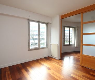 Apartment - Photo 2