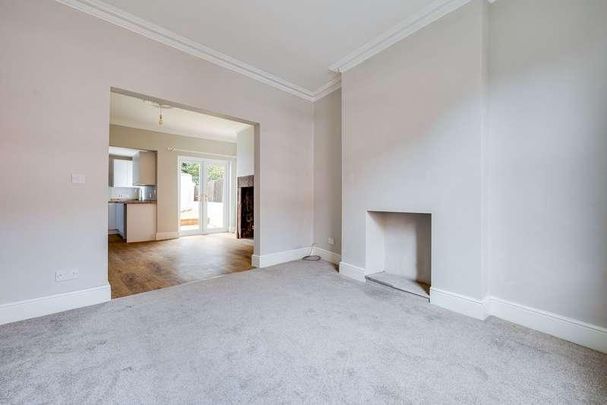 Churton Road, Chester, CH3 - Photo 1