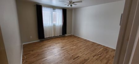 Maison de plain-pied - 2778 Rue Bourgogne - Photo 2