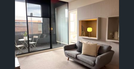 PLEASE SUBMIT AN ONLINE ENQUIRY FOR A PRIVATE INSPECTION - Photo 3