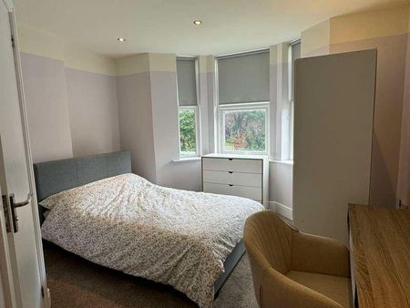 Bedroom With All Ensuites Available For, LN2 - Photo 5