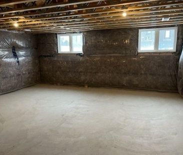 For Lease - 18 Roper Place, Kitchener, Ontario - Photo 4