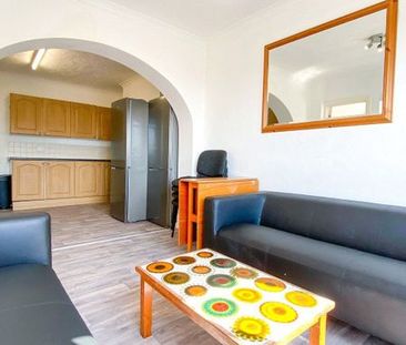 5 bedroom house to rent - Photo 3