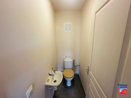 Location Appartement 3 pièces 66m² PAPEETE 98714 - Photo 3