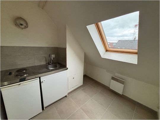 Location Appartement 1 pièce 24m² - Photo 1