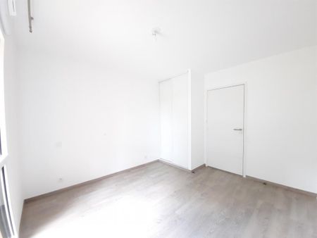 Appartement T2 à louer Chavagne - 40 m² - Photo 5