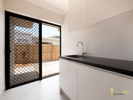 BRAND NEW - Family Home in Thriving Southern Suburb!! - Photo 5