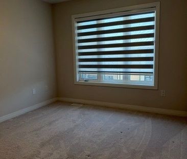 For Lease - 585 Colborne Street Unit# 513, Brantford, Ontario - Photo 3