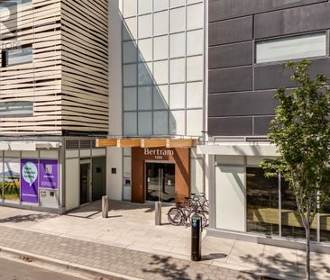 Downtown: 1 bed – SubPenthouse at Bertram - Photo 3