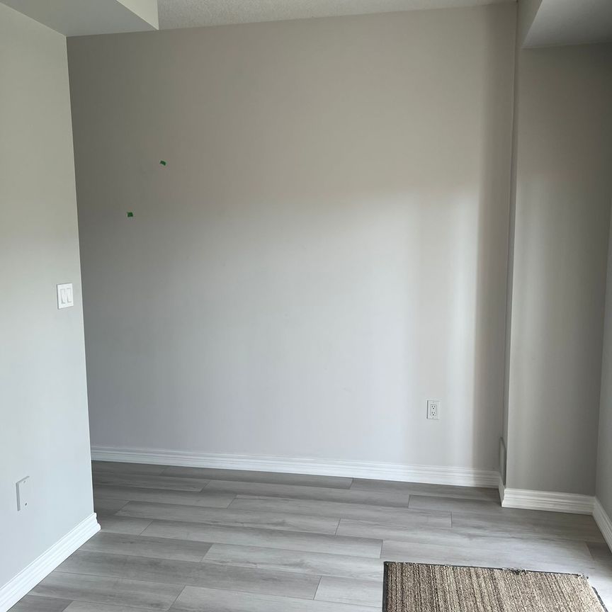 For Lease - 68 Bloom Crescent, Hamilton, Ontario - Photo 1