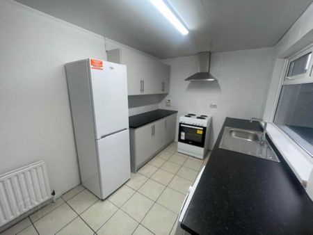 37 Victoria Terrace, Portadown, Craigavon, BT62 1AL - Photo 3