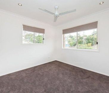 Stunning townhouse - perfect in every way! - Photo 3