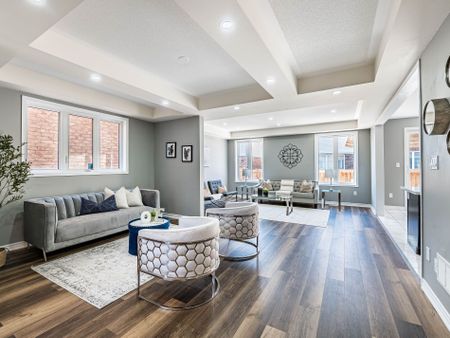 For Lease - 6 Feeder Street, Brampton, Ontario - Photo 5