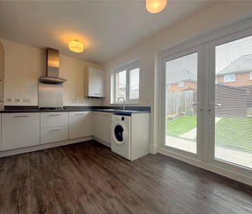 3 bedroom terraced house to rent - Photo 5