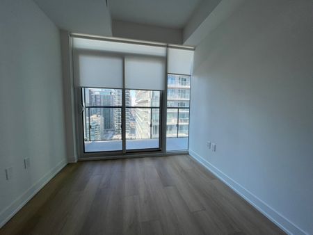 LINE 5 CONDOS: Yonge St & Eglinton Ave (117 Broadway Ave.) AD#02304 - Photo 3