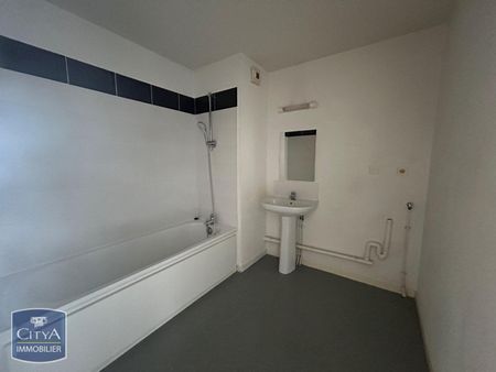 Location Appartement 3 pièces 61m² TRELAZE 49800 - Photo 4