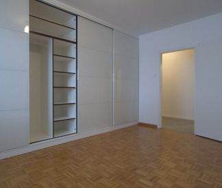 * WG geeignet * perfekte Starter / Paarwohnung * 2 Zimmer * saniert * - Photo 3