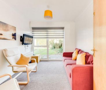 4 bedroom house to rent - Photo 1