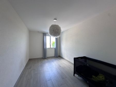 Moderne appartement de 3.5 pièces à Salavaux - Photo 4
