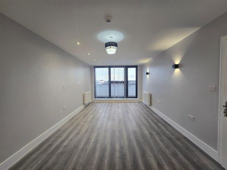 Reston House, 1a Western Road, Romford RM1, London - Photo 5