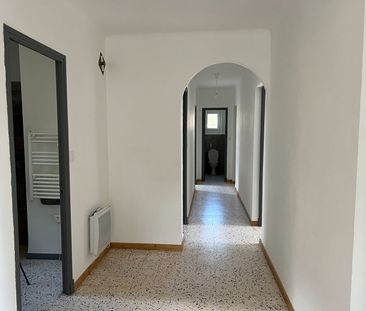 Location Appartement 5 pièces 98m² - Photo 6