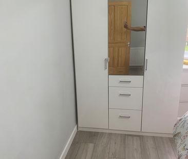 3 Bed Maisonette, Crewe Road North, EH5 - Photo 3