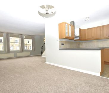 Prospect Place, Camden Road, Bath, Somerset, BA1 - Photo 2