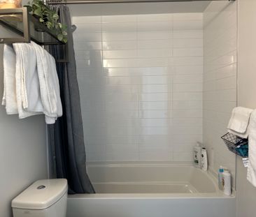 For Lease - 11 Wellesley Street Unit# 2012, Toronto, Ontario - Photo 3