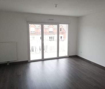 Location Appartement 2 pièces 43m² LYS LEZ LANNOY 59390 - Photo 2
