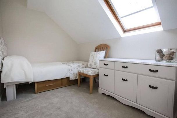 3 bedroom bungalow to rent - Photo 1