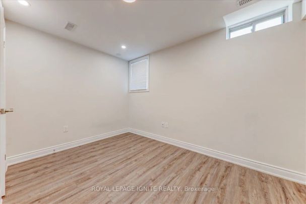 Detached Home For Lease | E8463814 - Photo 1