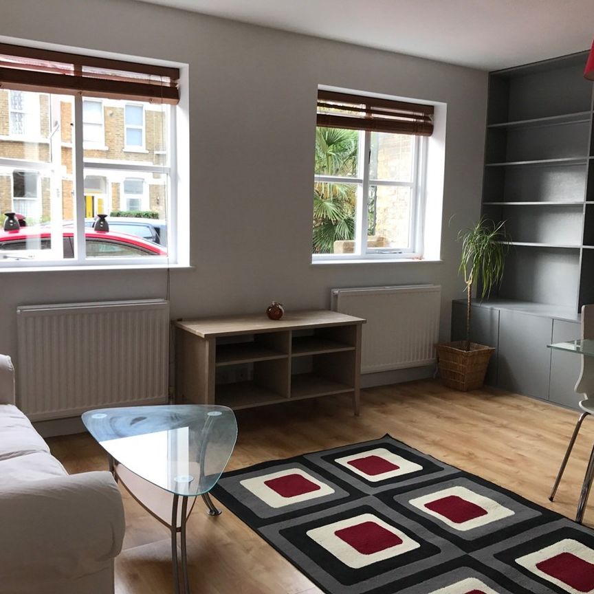 1 Bed Flat, Mount Pleasant Road, SE13 - Photo 1