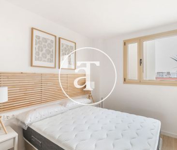 Apartment for rent with 2 bedrooms, studio and balcony in Badalona - Photo 2