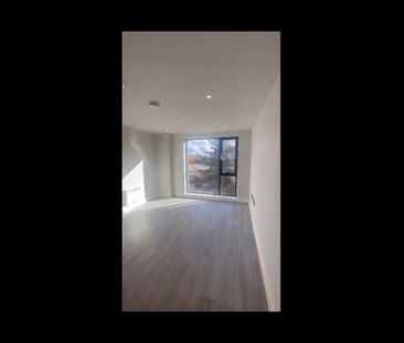 1 Bed Flat, St Martin's Place, B15 - Photo 2