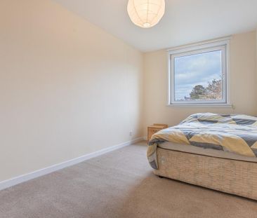 3 bedroom apartment to rent - Photo 3