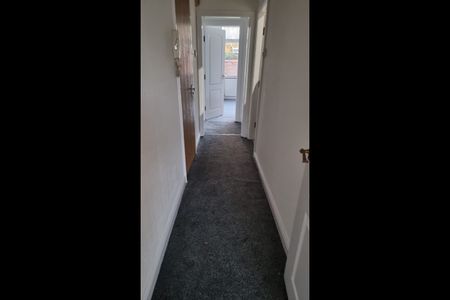 1 Bed Flat, Ayres Road, M16 - Photo 5