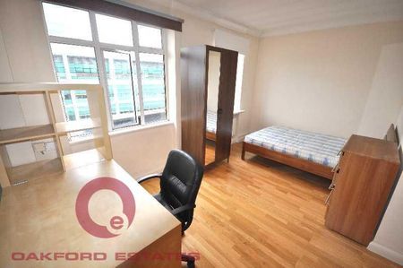 Studio to rent - Photo 3