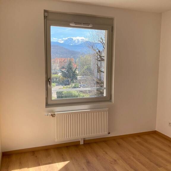 Location appartement Eybens 38320 64.95 m² - Photo 1