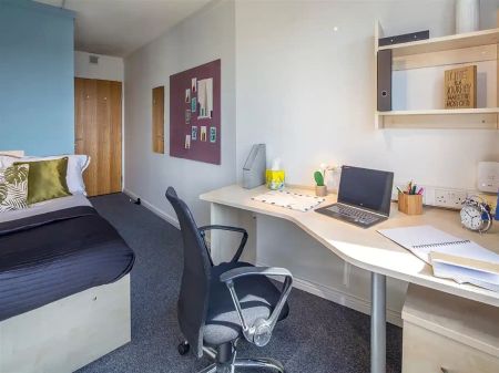 Platinum En Suite - Photo 5