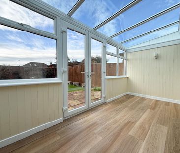 Warden Hill, Cheltenham GL51 3HD - Photo 4