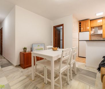 Alquiler de piso en Calle Natalia, 20 - Photo 2